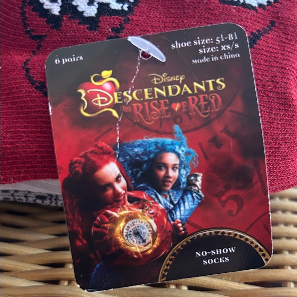 Disney Descendants 6 Pair No-Show Socks. NWT